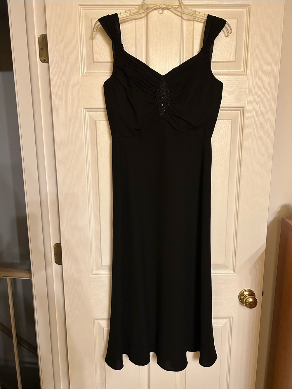 Evan Picone black evening dress - knee length